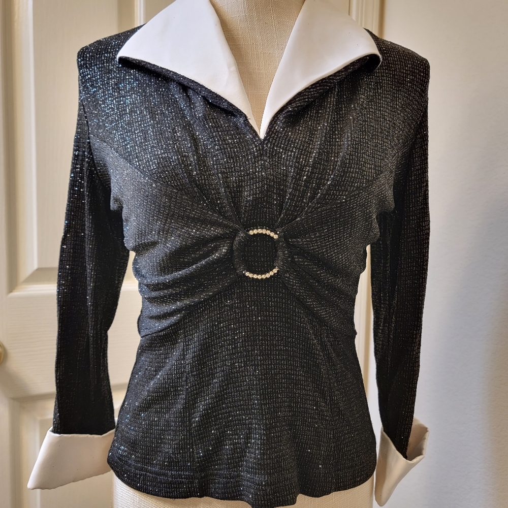 Ladies blouse for sale